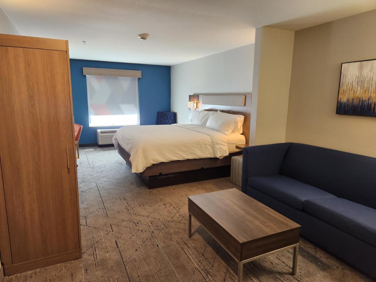 Hotel Express & By Ihg Perry