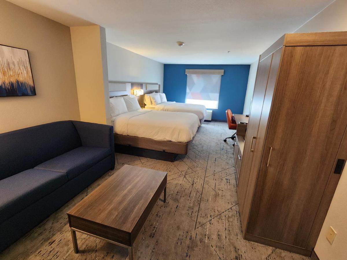 Express & By Ihg Hotel Perry