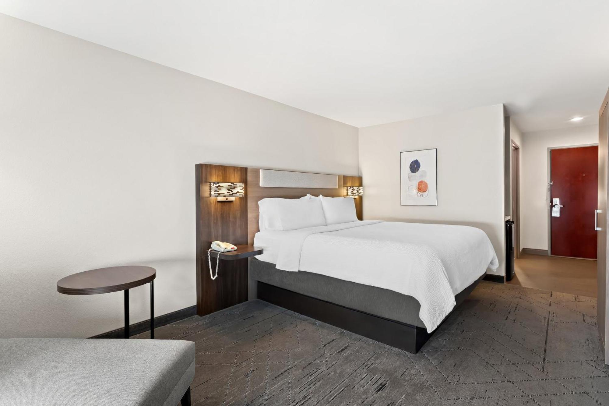 Express & By Ihg Hotel