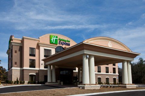 Express & By Ihg 3* Perry
