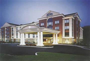 Express & By Ihg Perry