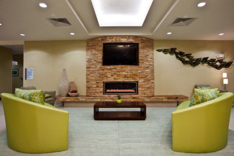 Express & By Ihg 3*